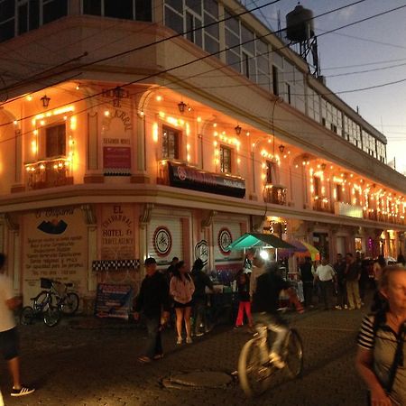 Hotel El Chaparral Panajachel Kültér fotó